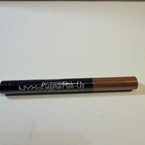 🩷5/$10 NYX Lingerie Push-Up Long-Lasting Lipstick - Brown